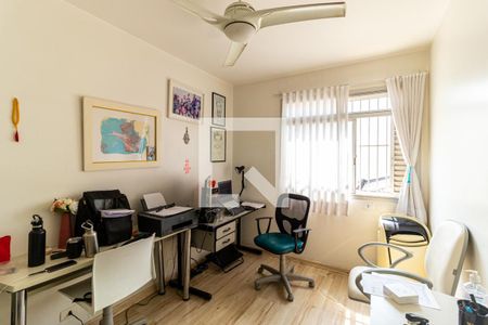 Apartamento à venda com 324m², 4 quartos e 3 vagasQuarto 3