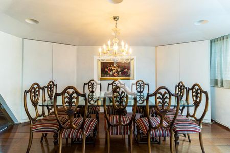 Apartamento à venda com 324m², 4 quartos e 3 vagasSala de Jantar