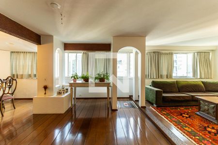 Apartamento à venda com 324m², 4 quartos e 3 vagasSala