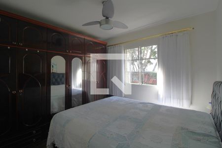 Casa à venda com 250m², 3 quartos e 2 vagasSuíte