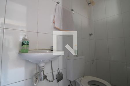 Casa à venda com 250m², 3 quartos e 2 vagasBanheiro de serviço