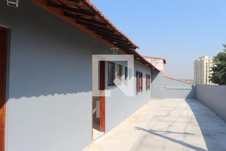 Casa para alugar com 105m², 2 quartos e 1 vagaQuintal