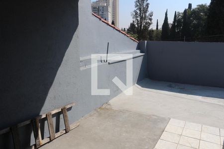 Casa para alugar com 105m², 2 quartos e 1 vagaÁrea de Serviço