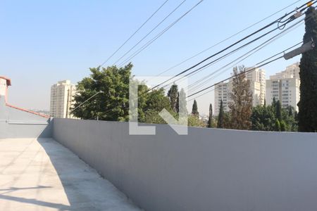 Casa para alugar com 105m², 2 quartos e 1 vagaQuintal