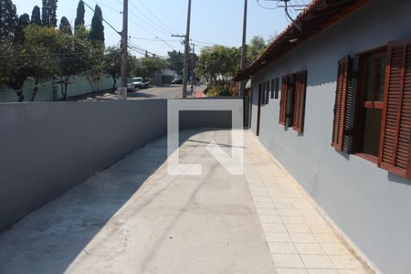 Casa para alugar com 105m², 2 quartos e 1 vagaQuintal