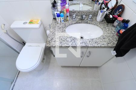 Apartamento à venda com 75m², 2 quartos e 1 vagaBanheiro da Suíte