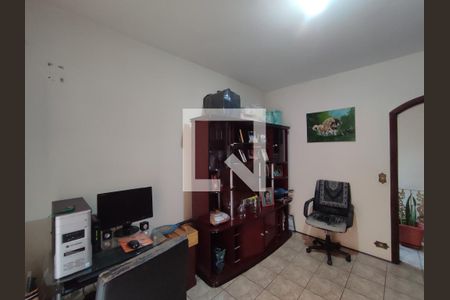 Casa à venda com 231m², 3 quartos e 5 vagas Casa à venda com 231m², 3 quartos e 5 vagasQuarto 2