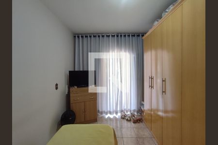 Casa à venda com 231m², 3 quartos e 5 vagas Casa à venda com 231m², 3 quartos e 5 vagasQuarto 1