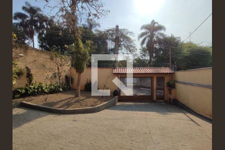 Casa à venda com 231m², 3 quartos e 5 vagas Casa à venda com 231m², 3 quartos e 5 vagasGaragem