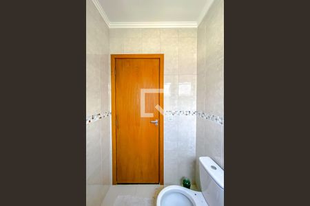 Casa à venda com 114m², 3 quartos e 2 vagasBanheiro da Suíte