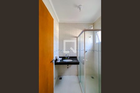 Casa à venda com 114m², 3 quartos e 2 vagasBanheiro