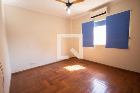 Casa para alugar com 261m², 5 quartos e 3 vagasSuíte 2
