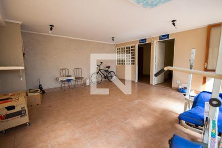 Casa para alugar com 261m², 5 quartos e 3 vagasSalão de festas