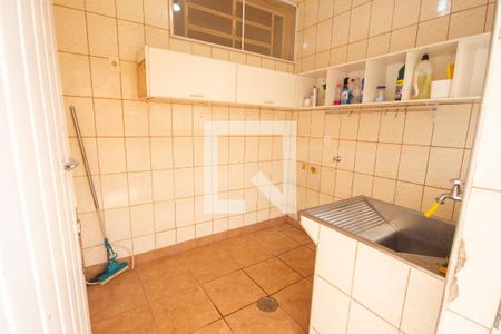 Casa para alugar com 261m², 5 quartos e 3 vagasÁrea de Serviço