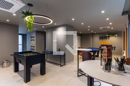 Apartamento à venda com 35m², 1 quarto e sem vaga Apartamento à venda com 35m², 1 quarto e sem vagaÁrea Comum - Sala de Jogos