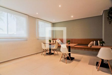 Apartamento à venda com 34m², 2 quartos e sem vagaÁrea comum - Salão de festas