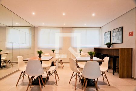 Apartamento à venda com 34m², 2 quartos e sem vagaÁrea comum - Salão de festas