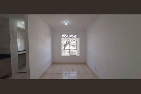 Sala de apartamento à venda com 2 quartos, 53m² em Quitaúna, Osasco