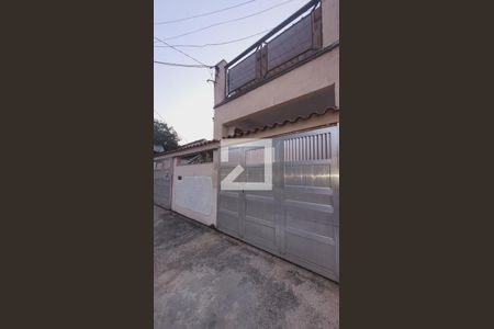 Casa à venda com 643m², 7 quartos e 3 vagas Casa à venda com 643m², 7 quartos e 3 vagasFachada