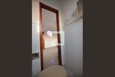 Casa à venda com 643m², 7 quartos e 3 vagasBanheiro de Serviço Casa 2