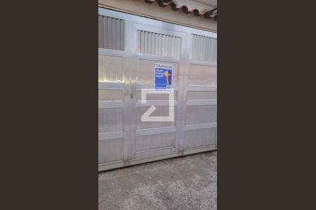 Casa à venda com 643m², 7 quartos e 3 vagas Casa à venda com 643m², 7 quartos e 3 vagasPlaca Instalada