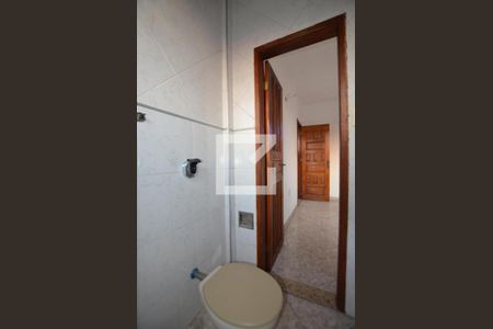 Casa à venda com 643m², 7 quartos e 3 vagasBanheiro de Serviço Casa 2