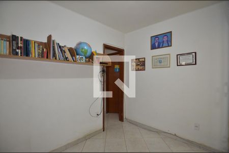 Casa à venda com 643m², 7 quartos e 3 vagasQuarto 2