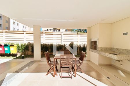 Apartamento para alugar com 35m², 2 quartos e sem vagaÁrea comum - Churrasqueira