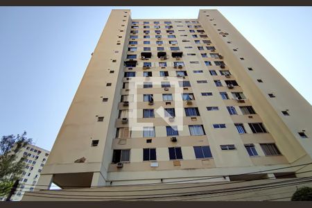 Apartamento à venda com 55m², 2 quartos e 1 vagafachada