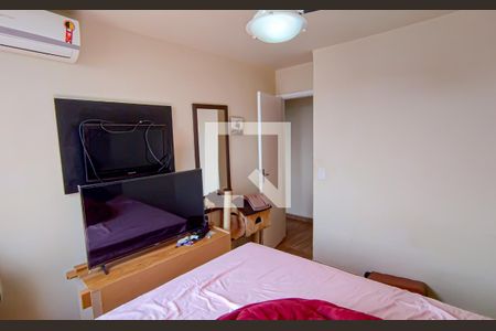 quarto 2 de apartamento à venda com 2 quartos, 55m² em Taquara, Rio de Janeiro