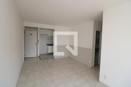 Sala de apartamento à venda com 3 quartos, 66m² em Vila Graciosa, São Paulo