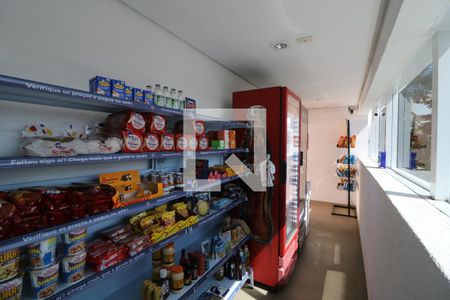 Apartamento à venda com 66m², 3 quartos e 1 vagaMini Mercado