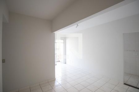 Sala de apartamento para alugar com 2 quartos, 46m² em Vila Yara, São Gonçalo