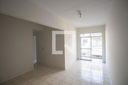 Sala de apartamento para alugar com 2 quartos, 46m² em Vila Yara, São Gonçalo