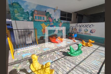 Apartamento para alugar com 46m², 2 quartos e 1 vagaÁrea comum - Playground