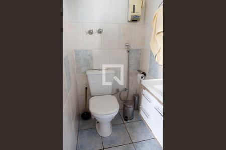 Casa à venda com 222m², 3 quartos e 2 vagasBanheiro