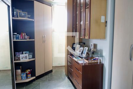 Casa à venda com 222m², 3 quartos e 2 vagasCloset da suíte 2