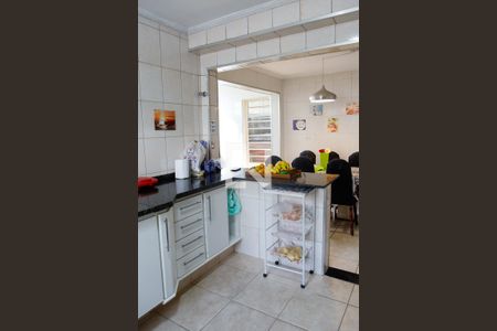 Casa à venda com 222m², 3 quartos e 2 vagasCozinha