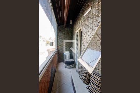 Casa à venda com 222m², 3 quartos e 2 vagasSacada