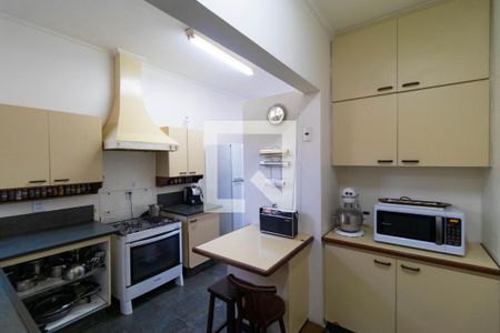 Casa para alugar com 400m², 5 quartos e 3 vagasCozinha