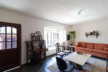 Salas de casa para alugar com 5 quartos, 400m² em Parque São Quirino, Campinas