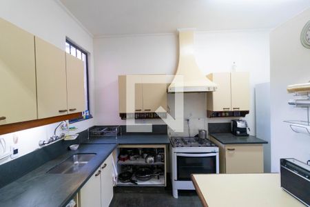 Casa para alugar com 400m², 5 quartos e 3 vagasCozinha