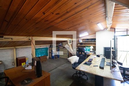 Casa para alugar com 400m², 5 quartos e 3 vagasSótão