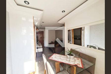 Sala  de apartamento à venda com 2 quartos, 60m² em Jardim Flor da Montanha, Guarulhos