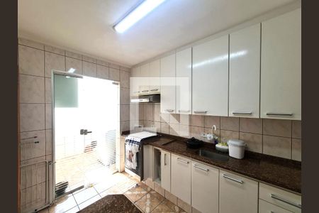 Apartamento à venda com 60m², 2 quartos e 1 vaga Apartamento à venda com 60m², 2 quartos e 1 vagaCozinha