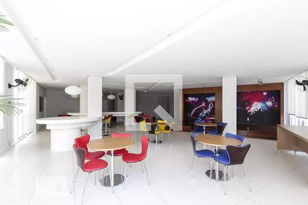 Apartamento à venda com 106m², 3 quartos e 2 vagasÁrea comum - Salão de festas