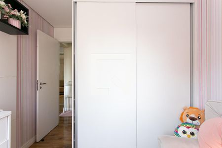 Apartamento à venda com 106m², 3 quartos e 2 vagasQuarto 2