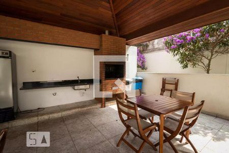 Apartamento à venda com 106m², 3 quartos e 2 vagasÁrea comum - Churrasqueira