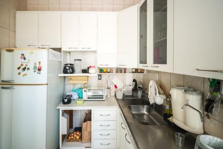 Casa à venda com 300m², 3 quartos e 2 vagas Casa à venda com 300m², 3 quartos e 2 vagasCozinha