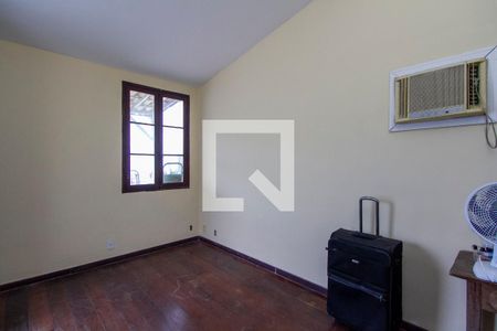 Apartamento à venda com 320m², 6 quartos e 2 vagasQuarto 4